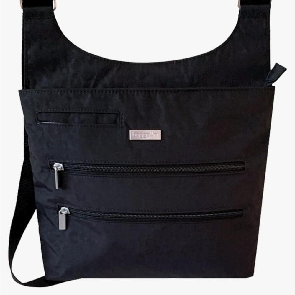 Black Crossbody Bag with Zipper Pockets
